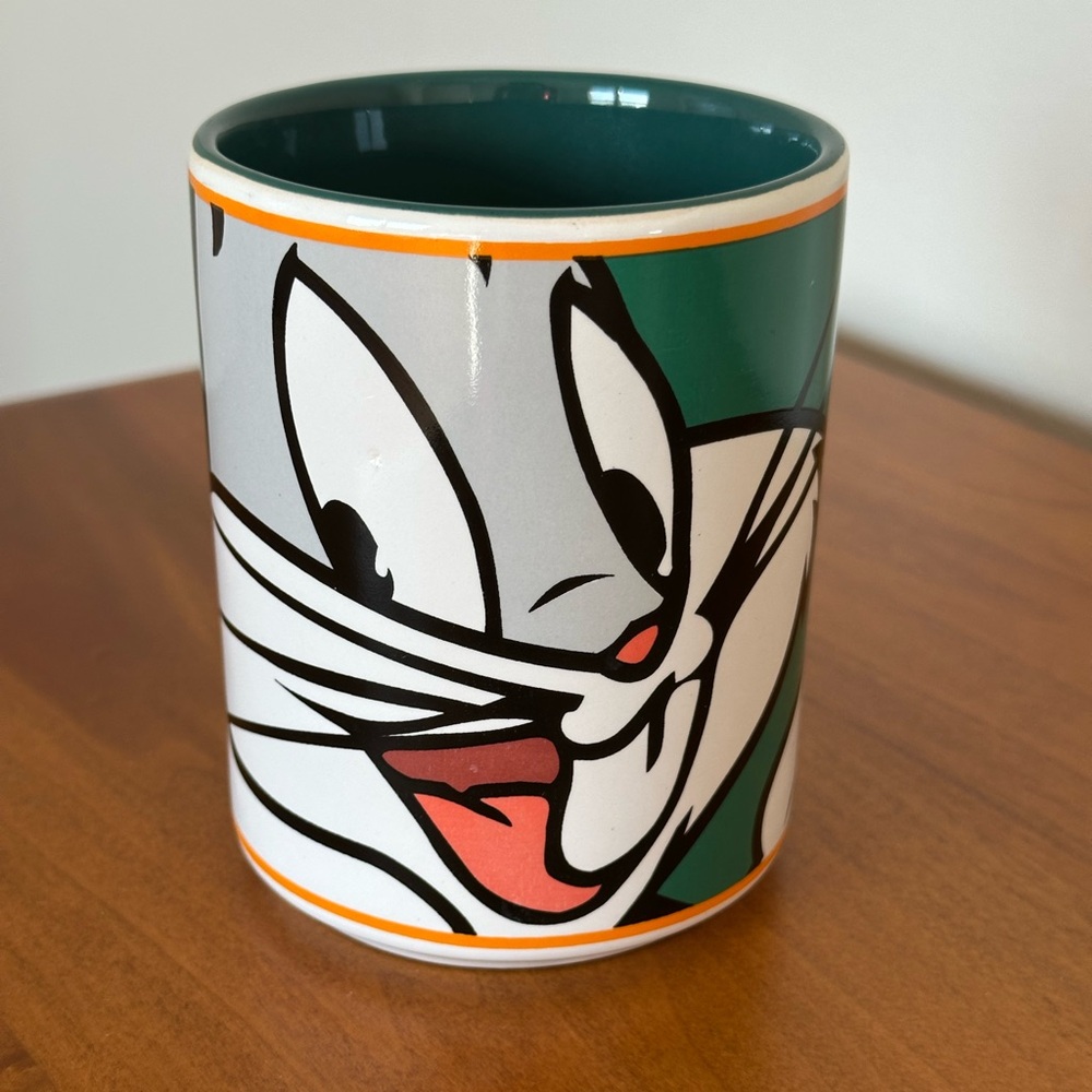 Warner Bros. Looney Tunes Bugs Bunny Coffee Mug - Cartoon Collectible .